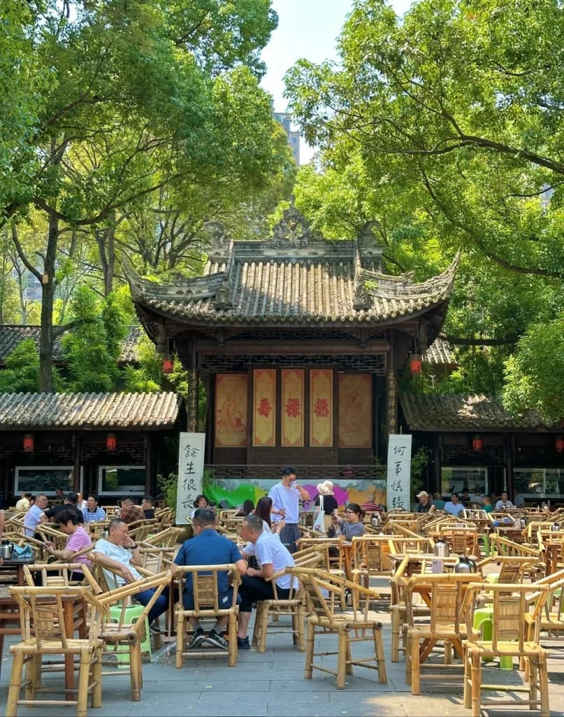 Day 2 — People's Park · Tea House & Sichuan Opera · Jinli Town · Kuaizhai Alley