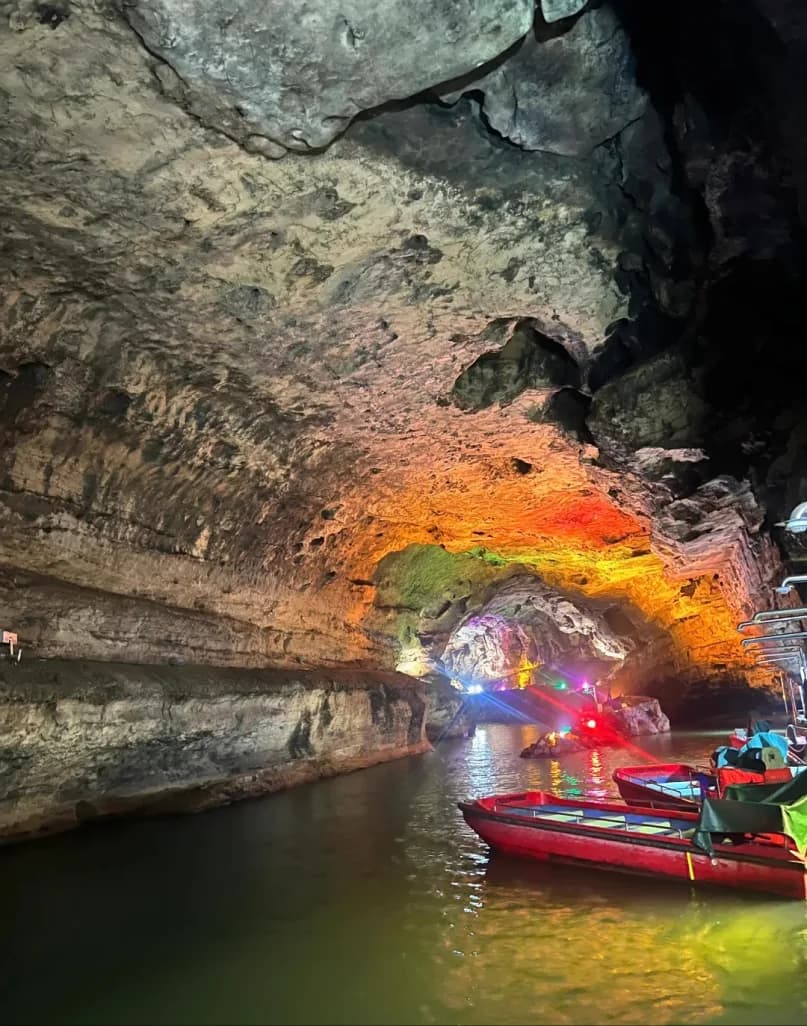 Day 2 — Baofeng Lake · Huanglong Cave