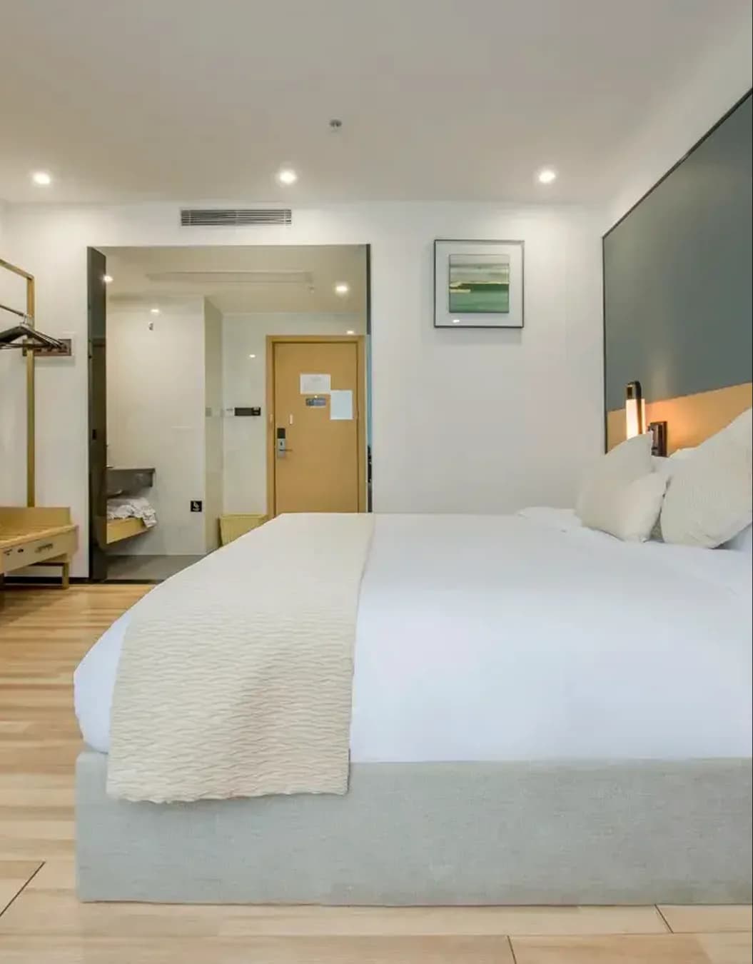 Ween hotel photo 2