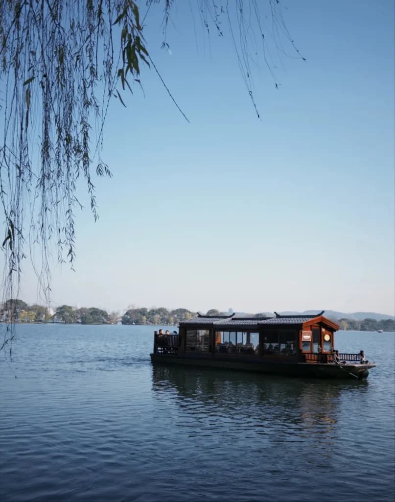 Day 1 — West Lake · Longjing Tea Garden · Wulin Night Market