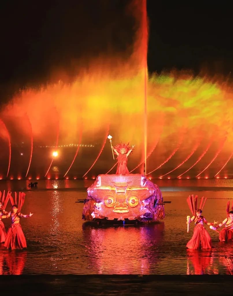 Day 2 — OMG Heartbeat Park · Xianghu Lake Night Tour