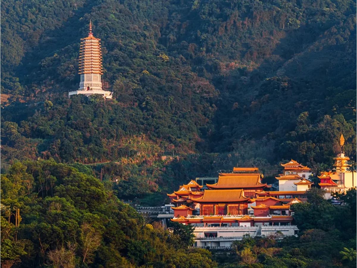 Chinese Culture for Travelers: Five Lenses for Reading What You See on the Ground