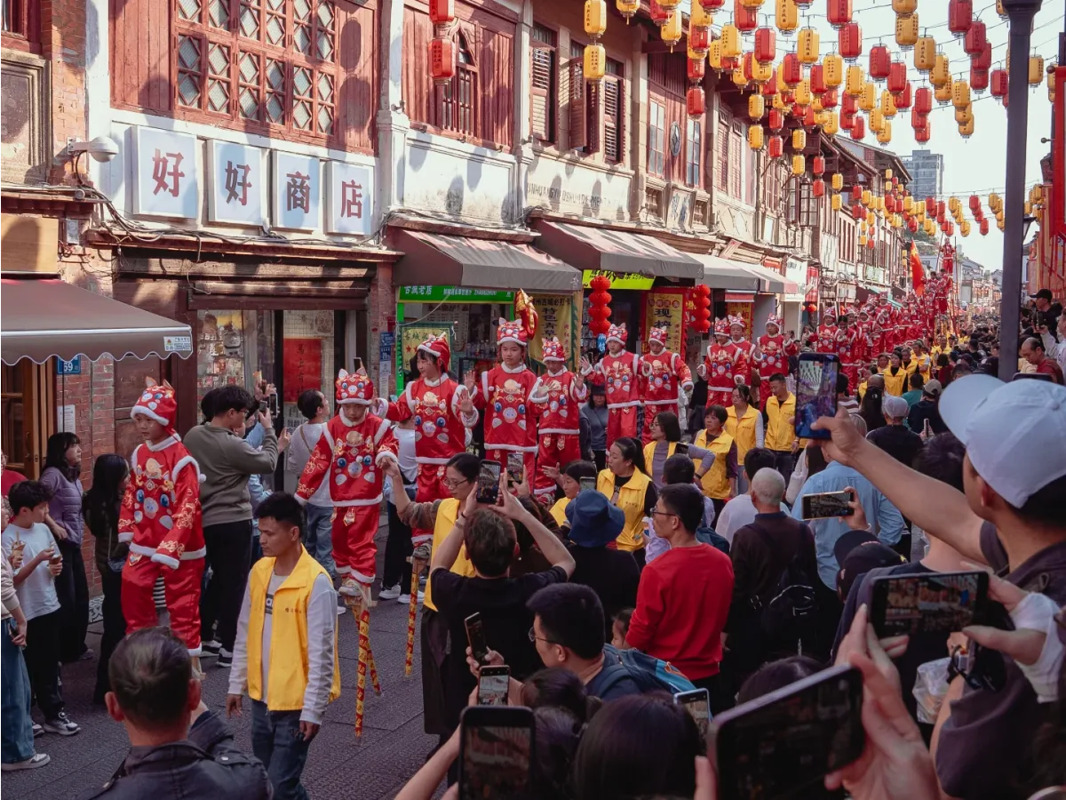 Spring Festival performance in Zhangzhou Ancient City